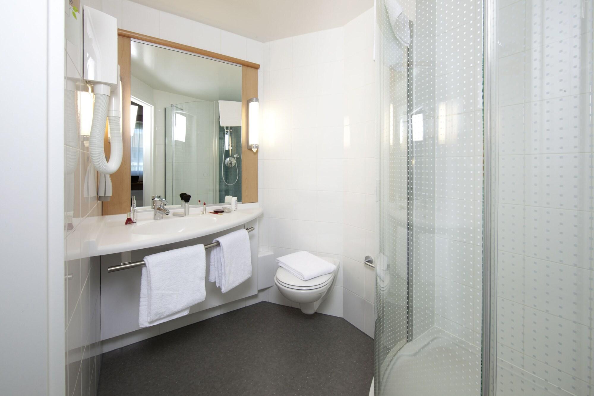 Ibis Bulle - La Gruyere Swiss Bike Hotel Luaran gambar